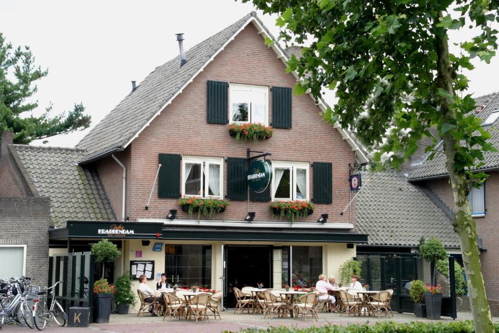 Hotel-Restaurant Krabbendam Someren Exteriör bild